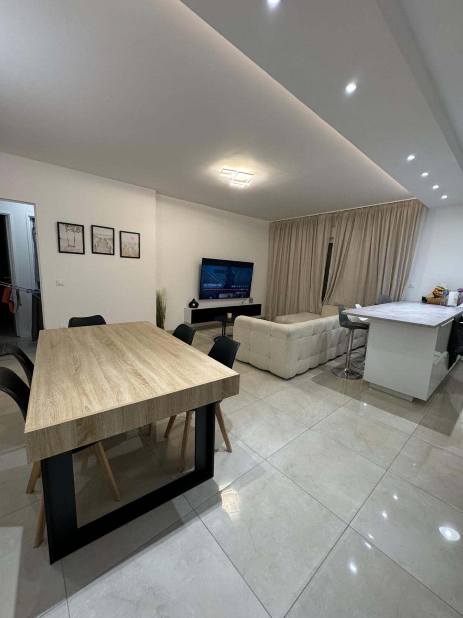 Appartement La Defense Champs Elysee Nanterre Luaran gambar